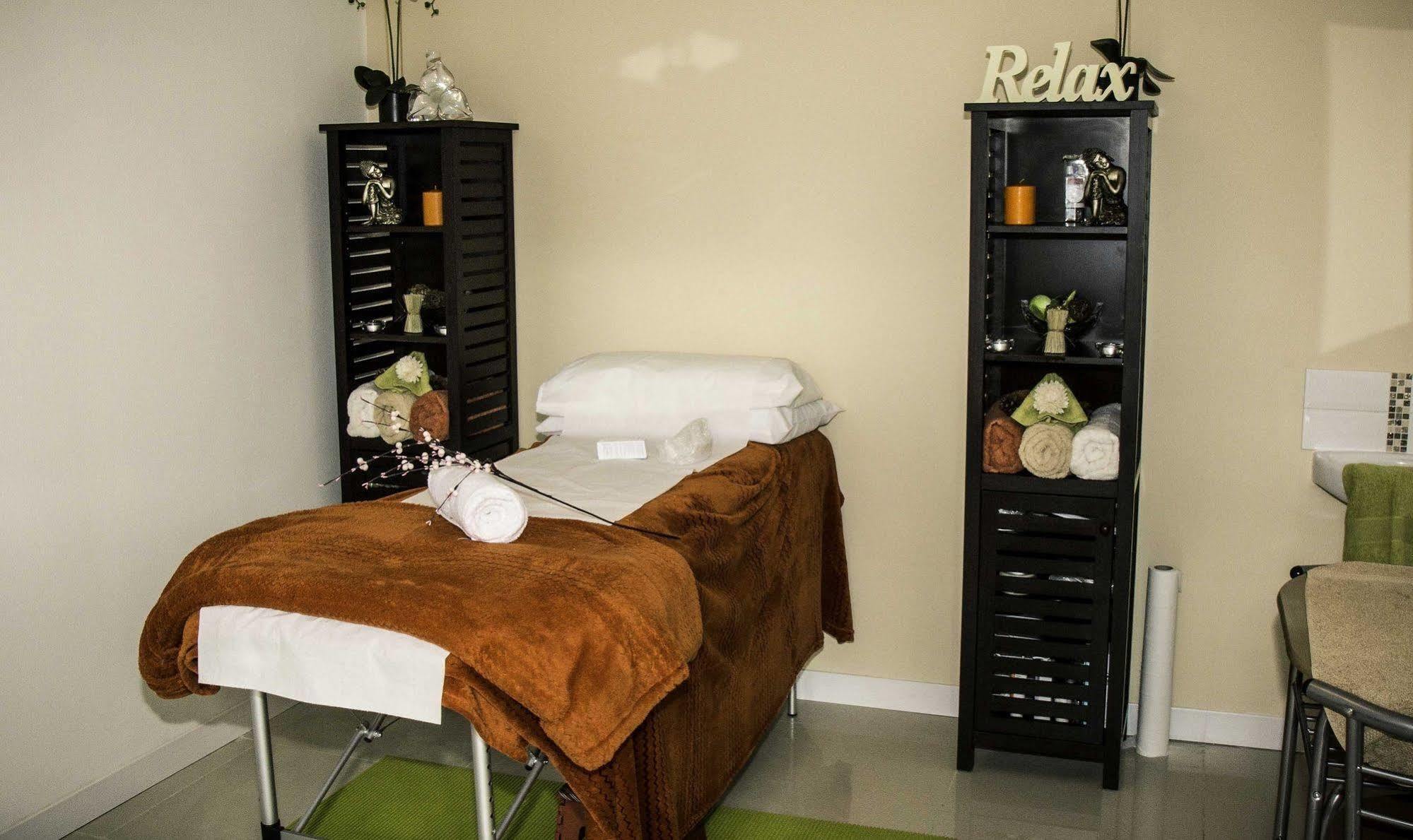 River Mansion Spa Llandysul ภายนอก รูปภาพ